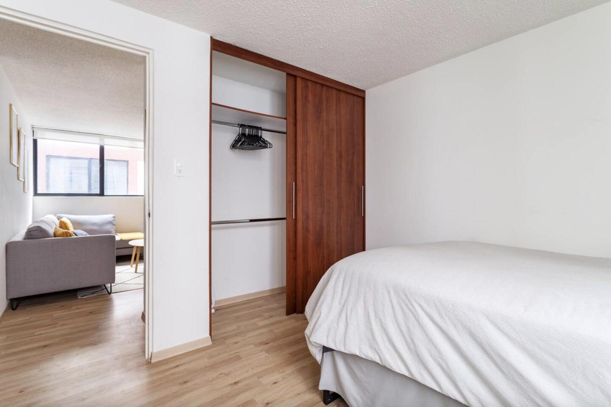 Private With Shared Bathroom In Roma Norte, Privatunterkunft Mexiko-Stadt